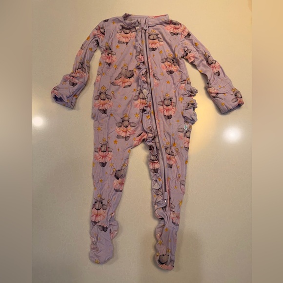 Posh Peanut Pink Hippo Print Kids Footie - Picture 3 of 7